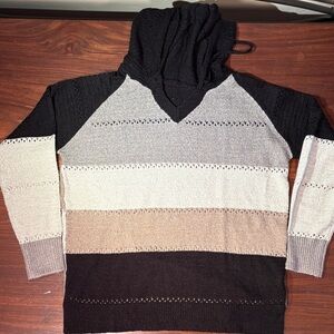 Knit sweater with hood womens L